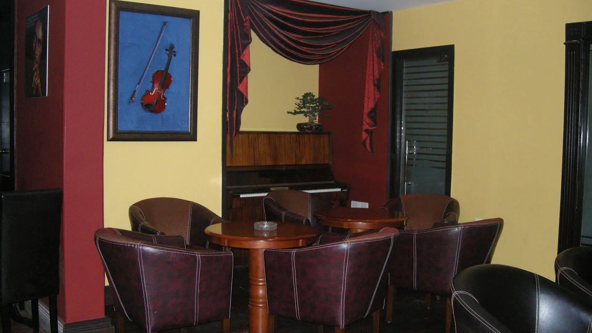 Mozart Hotel Beirut